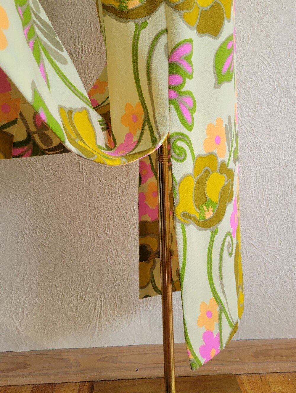Vintage Yellow Floral Polyester Dress - Picture 4 of 7